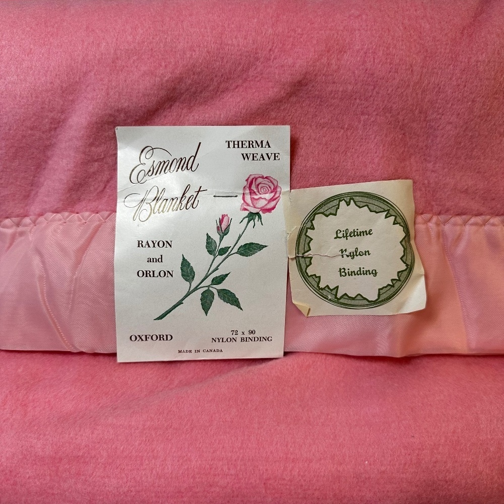 Vintage Esmond Therma Weave Pink Blanket NWT Made in Canada Rare - Picture 2 of 8